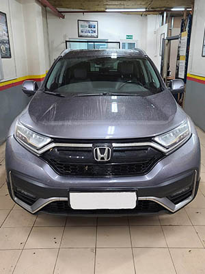 Замена лобового стекла на Хонда CR-V/ Honda CR-V 2021 год. Стекло FUYAO (4021AGAHMV)