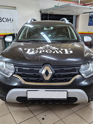 Замена лобового стекла на Рено Дастер/ Renault Duster 2021 год. Стекло SISECAM (7276AGSH)